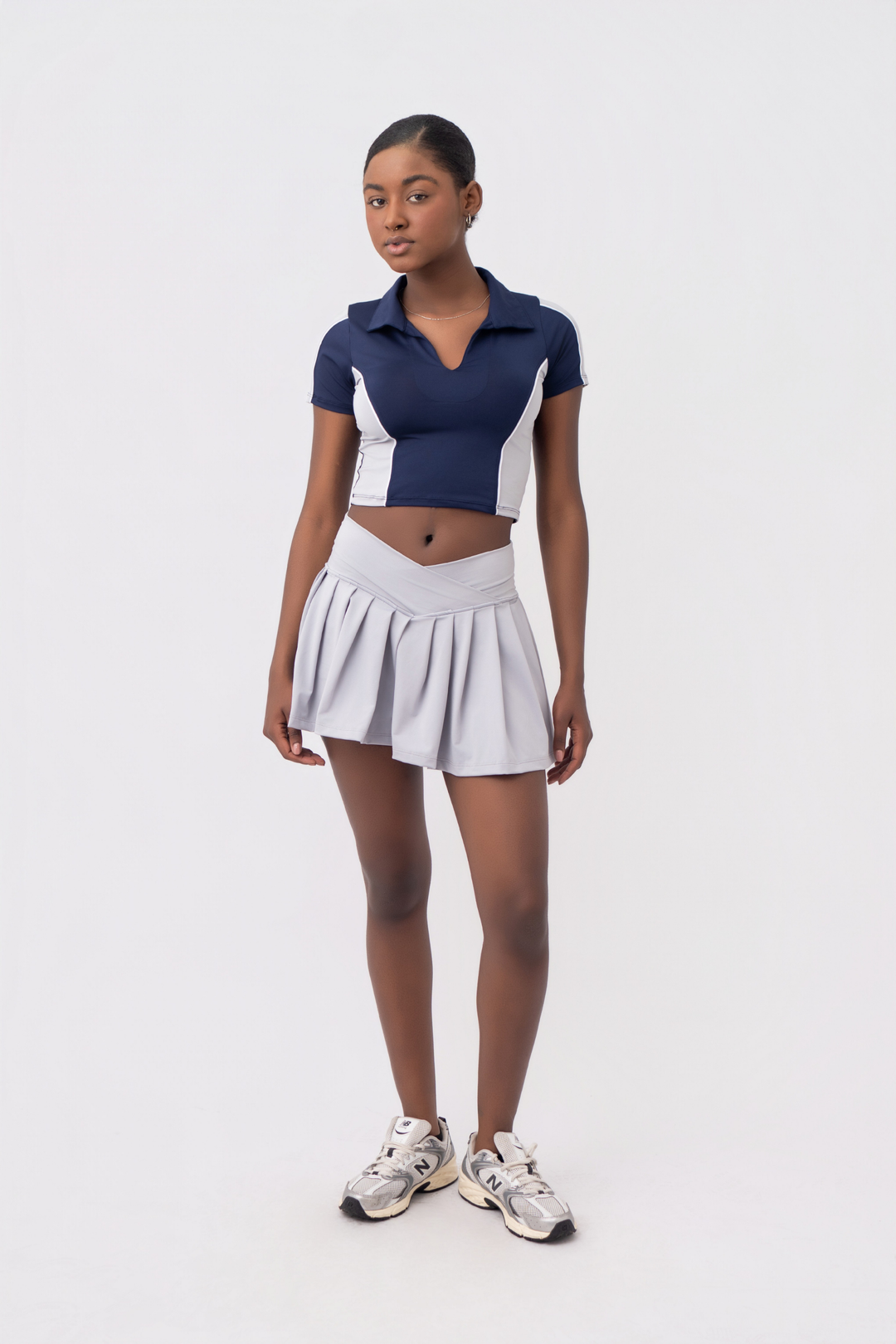 FALDA SHORT TENIS PLATA