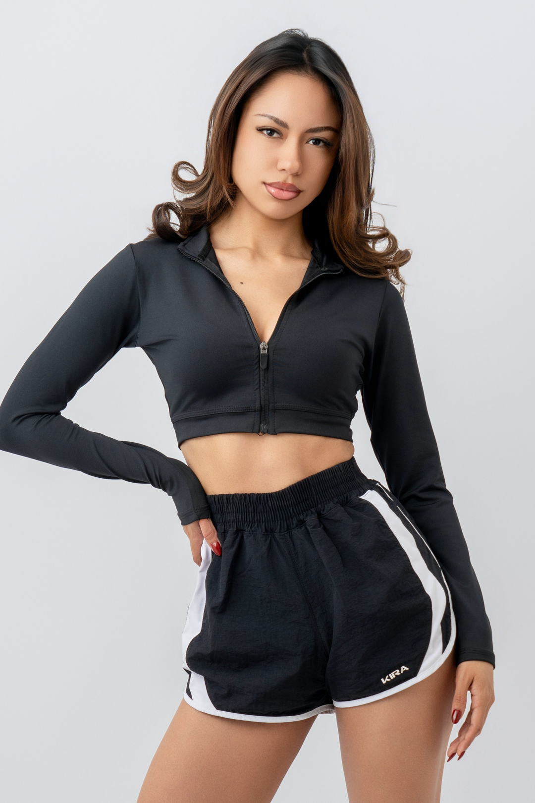 ZIPPER MANGA LARGA NEGRO