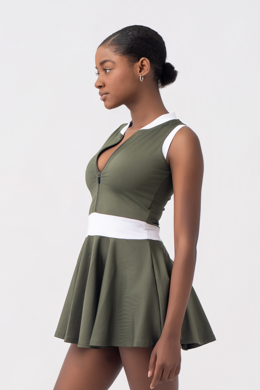 VESTIDO TENIS LUXE VERDE MILITAR