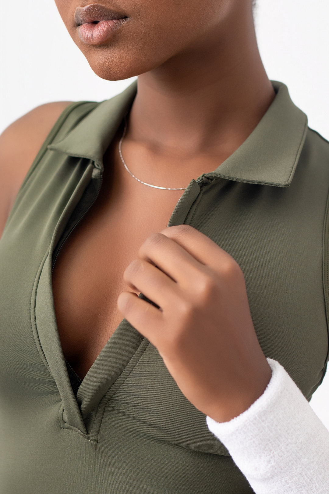 VESTIDO TENIS VICTORY VERDE MILITAR